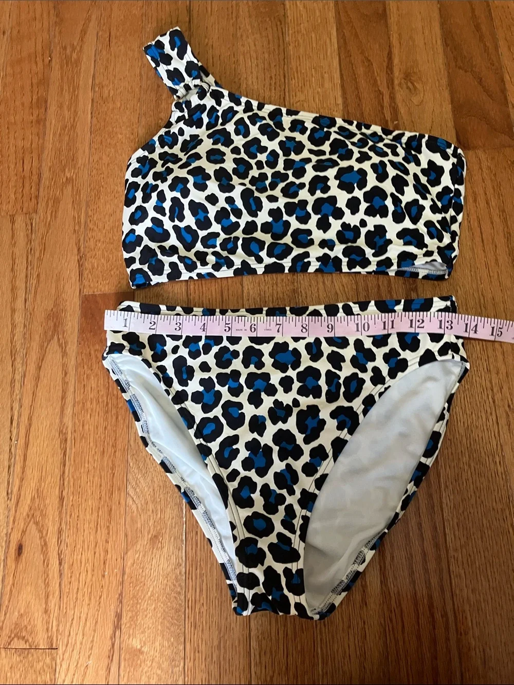 MICHAEL Michael Kors Cream Blue Leopard One Shoulder Bikini M
